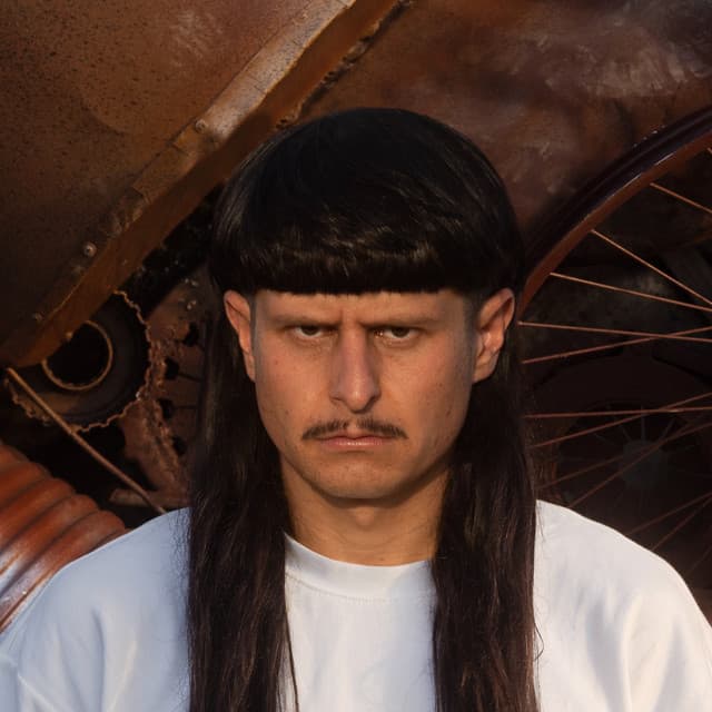 Oliver Tree artist profile