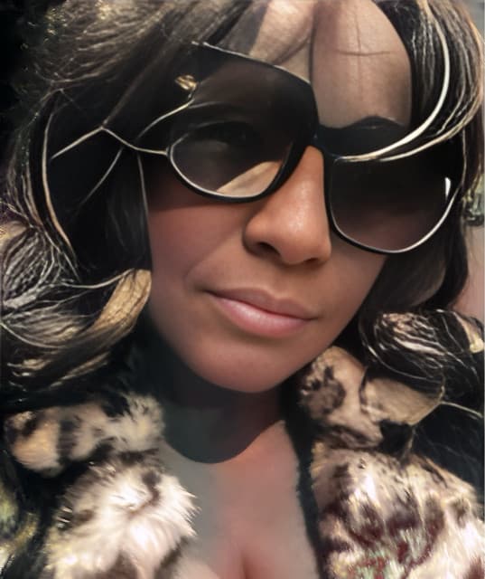Angie Brown artist profile