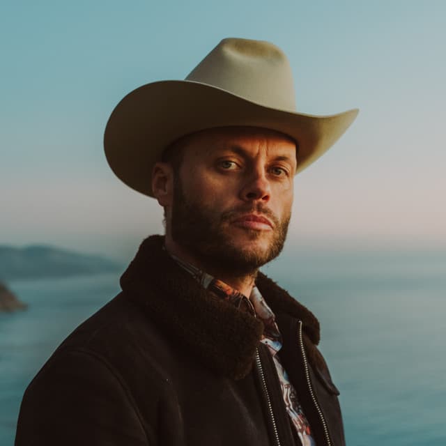 Charley Crockett's artist profile image
