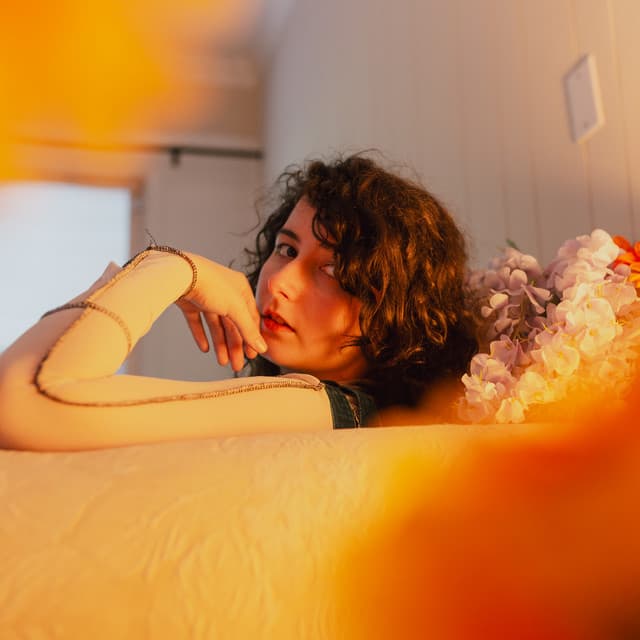 Madds Buckley's artist profile image