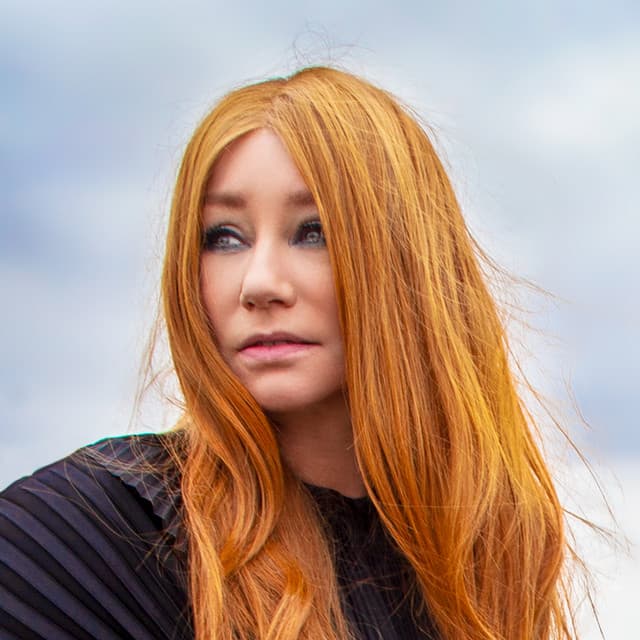 Tori Amos artist profile image