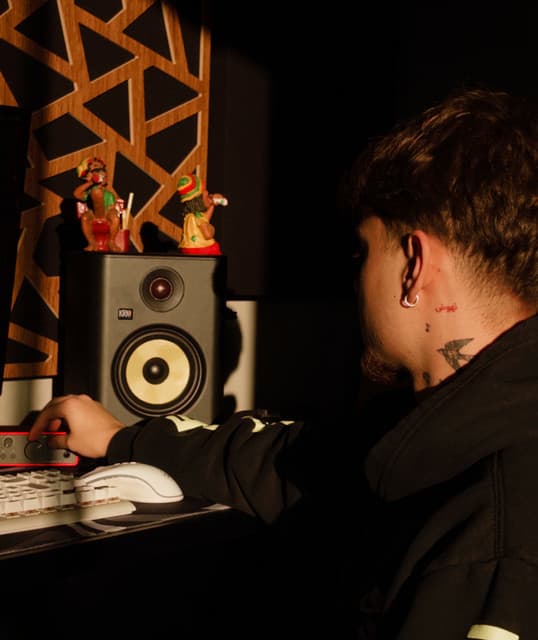 DJ MVB7 profile