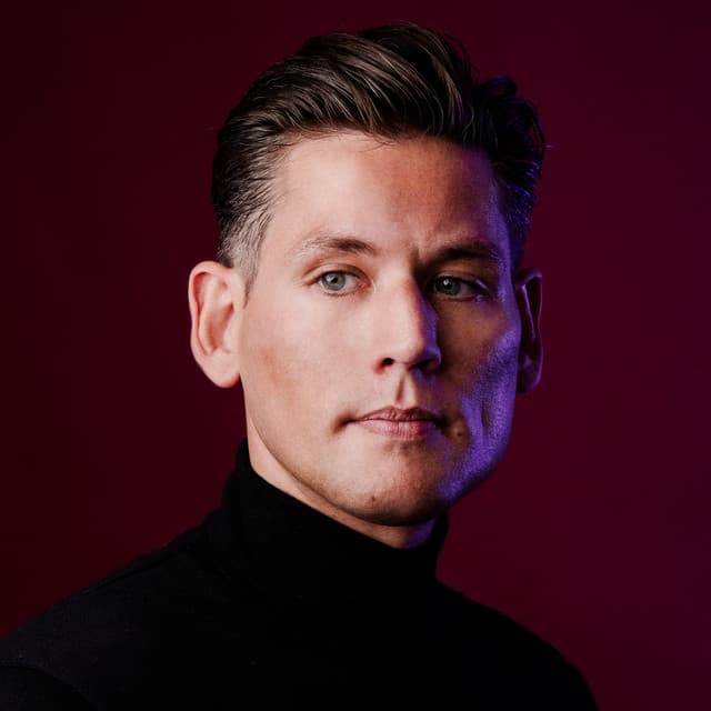 Denis Horvat artist profile image