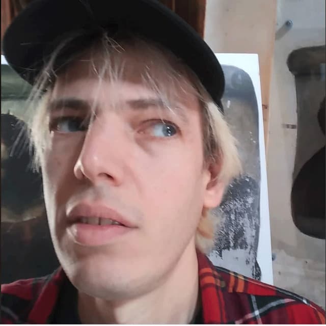 Jeffrey Lewis artist profile image