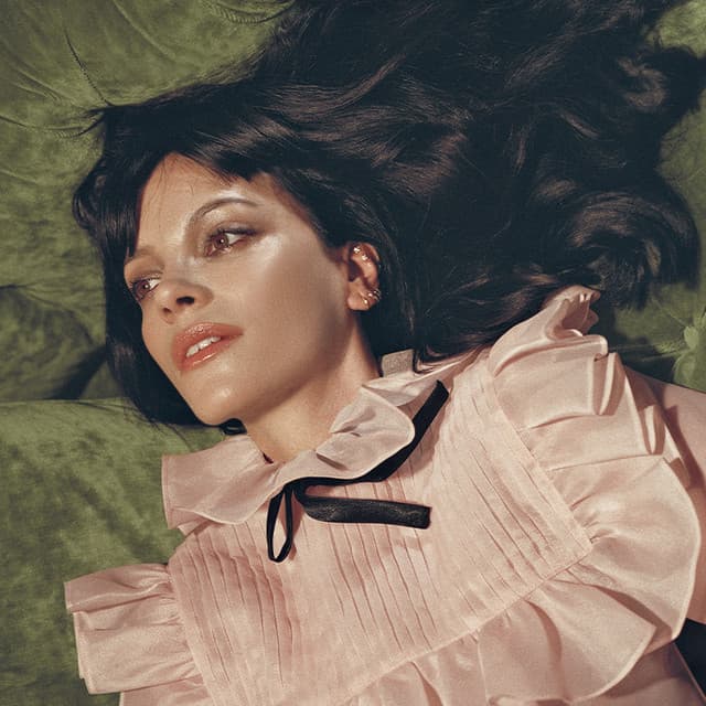 Lily Allen's artist profile image