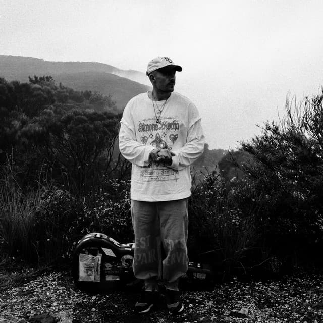 Dermot Kennedy's artist profile image