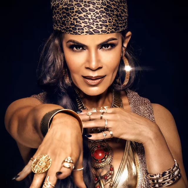 Corina artist profile image