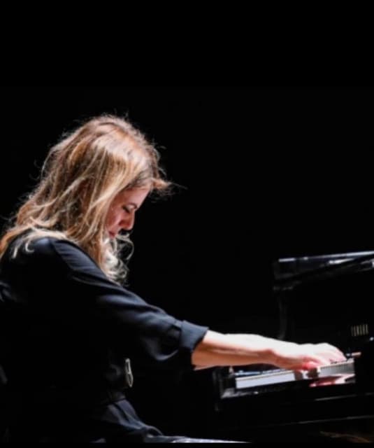 Stefania Tallini artist profile image