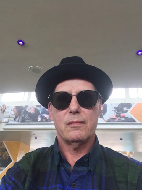 Richard Lloyd artist profile image