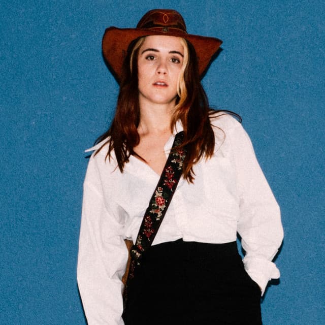 Rae Isla artist profile