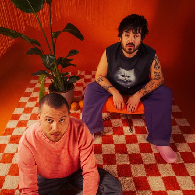 Milky Chance's artist profile image