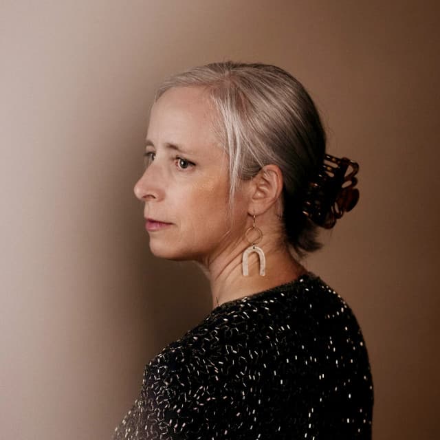 Laura Veirs artist profile image