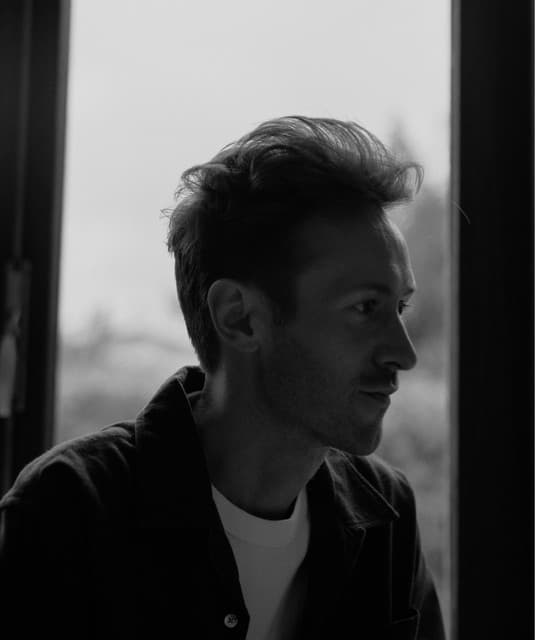 Jonny Nash artist profile image