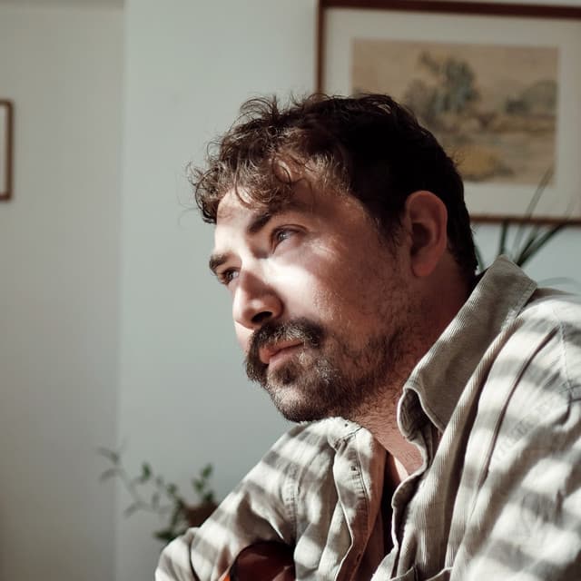 Huw Marc Bennett artist profile image