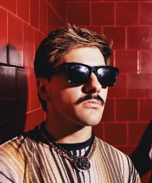 Michael Medrano artist profile