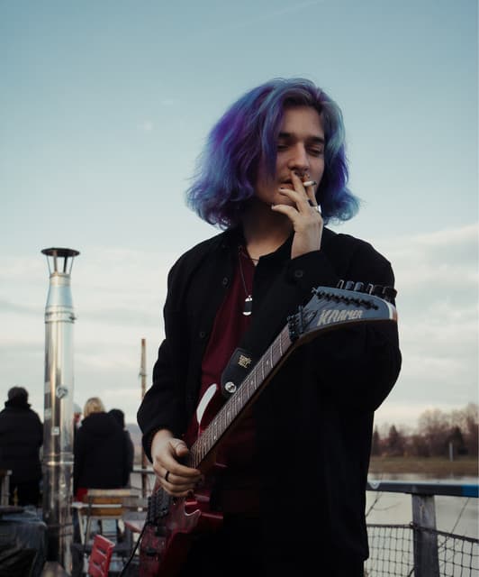 P_Snail artist profile image