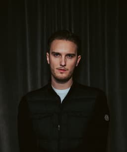 Novellist's artist profile image