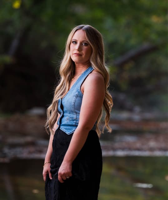 Kelsey Lamb profile