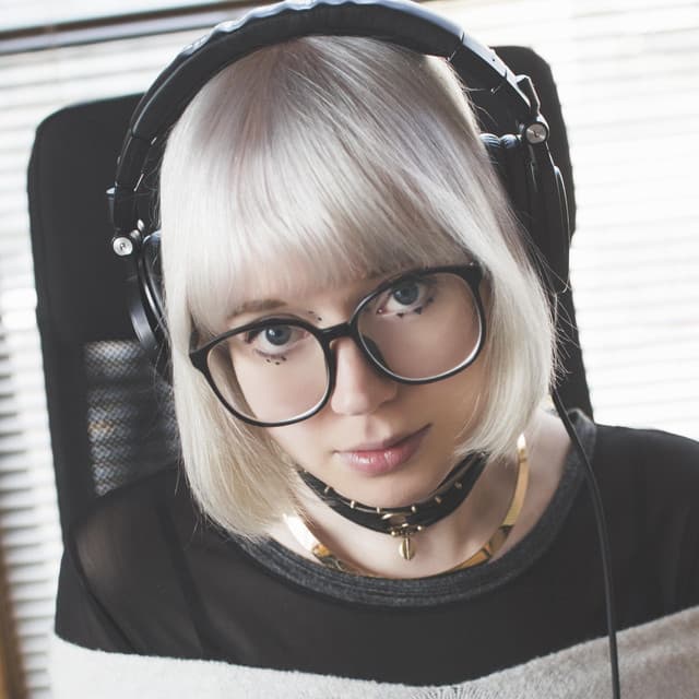 Lena Raine artist profile image