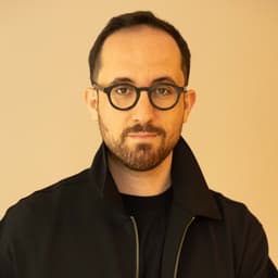 Igor Levit's artist profile image