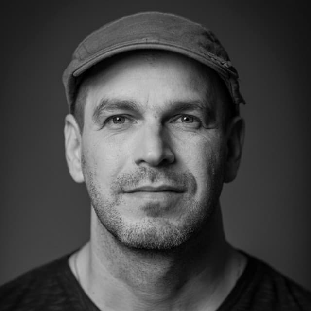 Joca Perpignan artist profile image