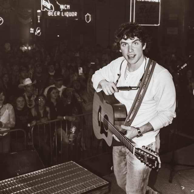 Vincent Mason artist profile image