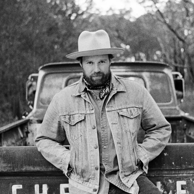 Rennie Adams artist profile image