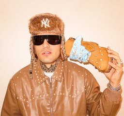 Dale Pututi's artist profile image