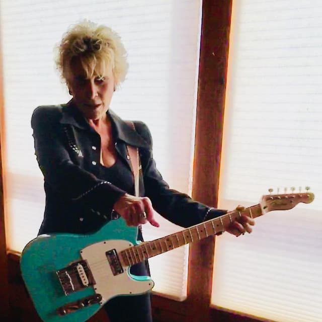 Lacy J. Dalton's artist profile image