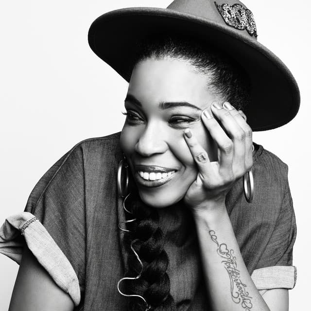 Macy Gray's artist profile image