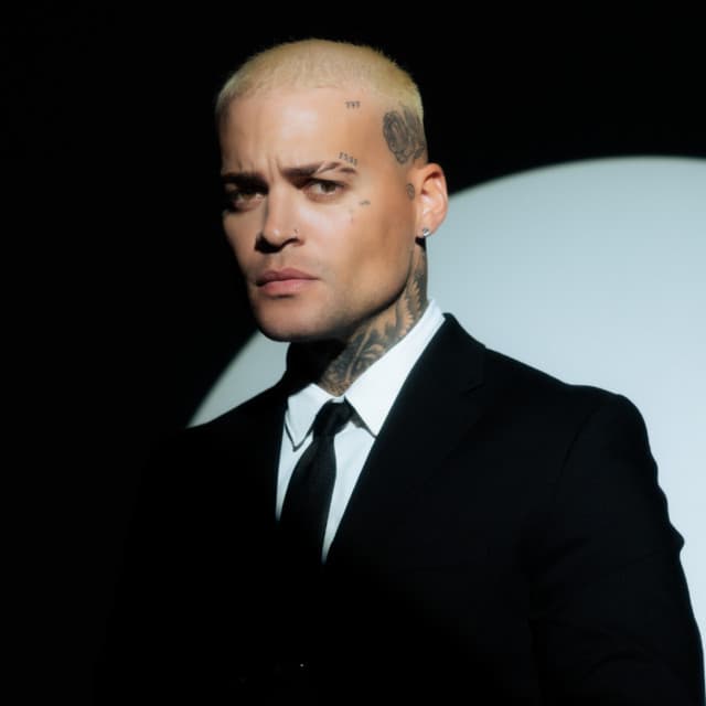 iZaak artist profile