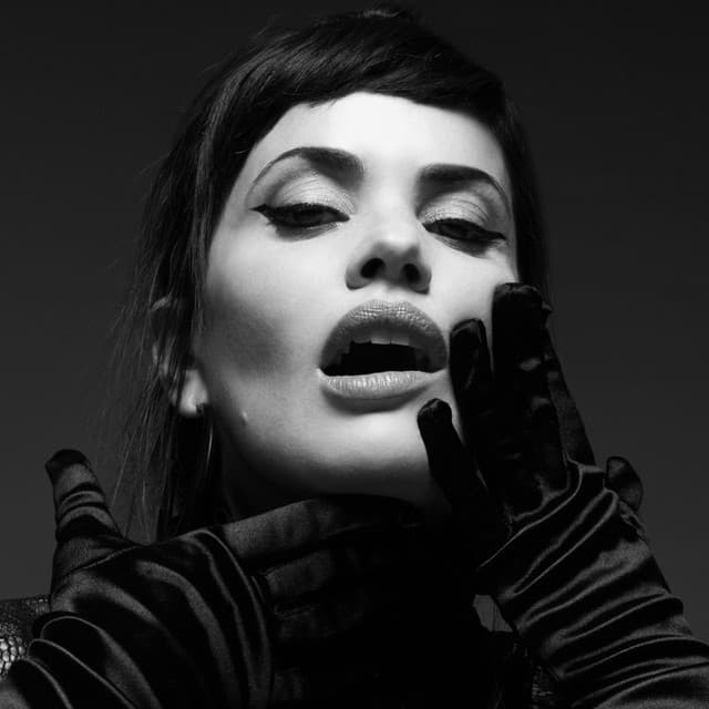 Natalia Doco artist profile image
