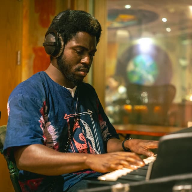 David Mrakpor artist profile image