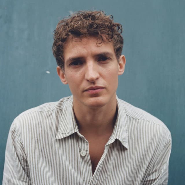 Aliocha Schneider profile