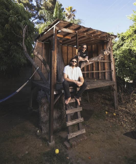 Magic Bronson artist profile image