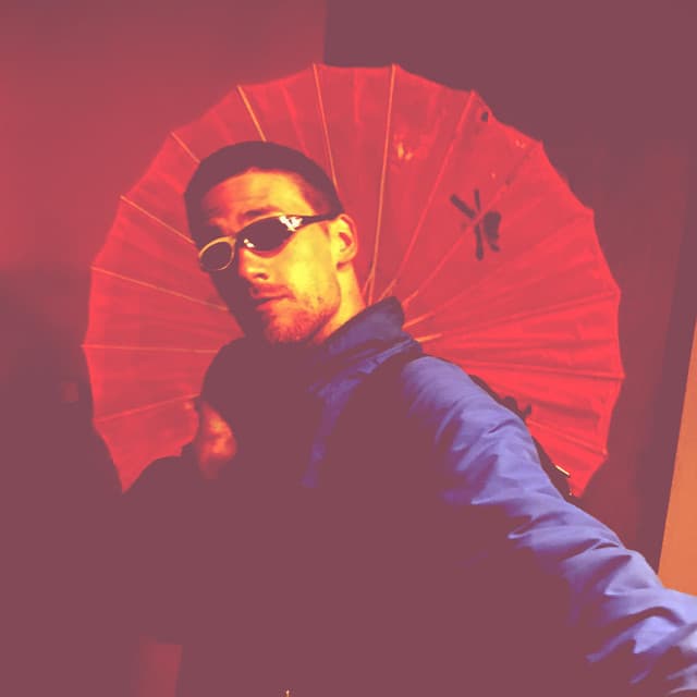 Still Woozy's artist profile image