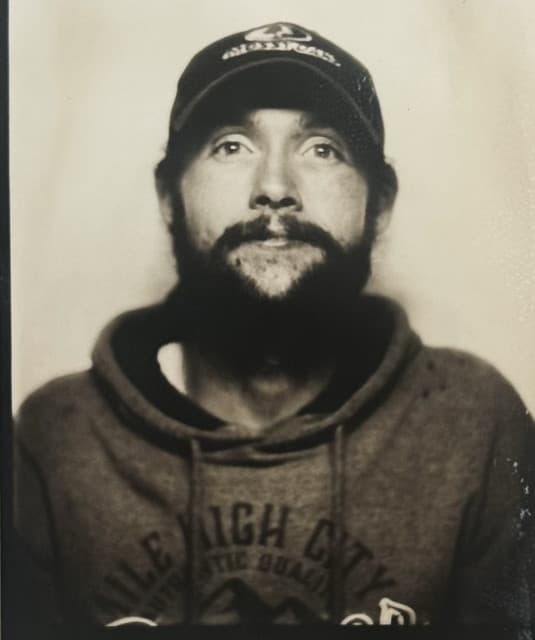 Levi Turner's artist profile image