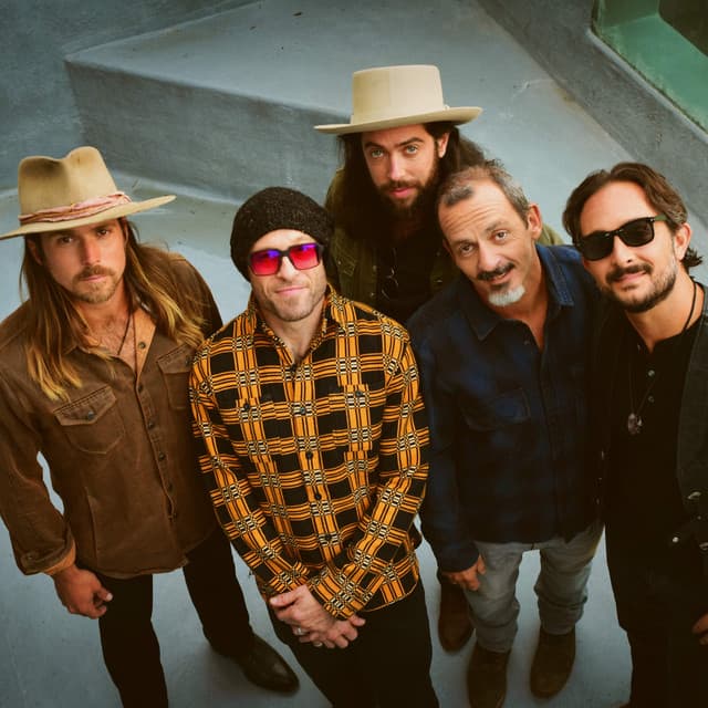 Lukas Nelson and Promise of the Real artist profile image