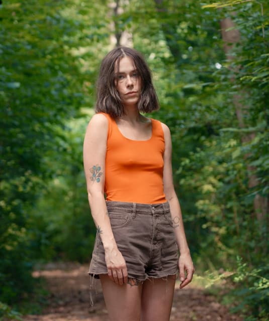 Gina Royale artist profile image