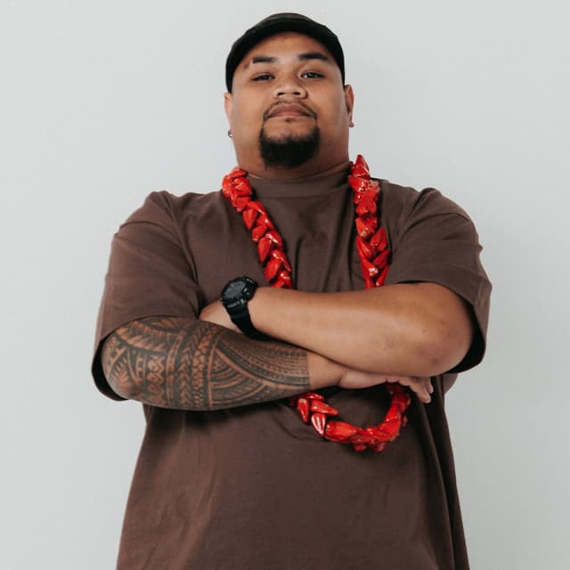 Saia Frank Sola artist profile image