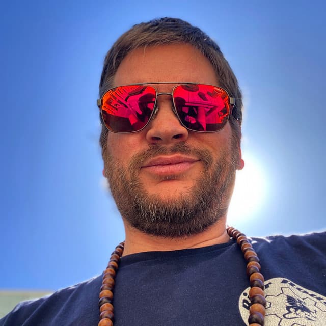 Andy Compton artist profile image
