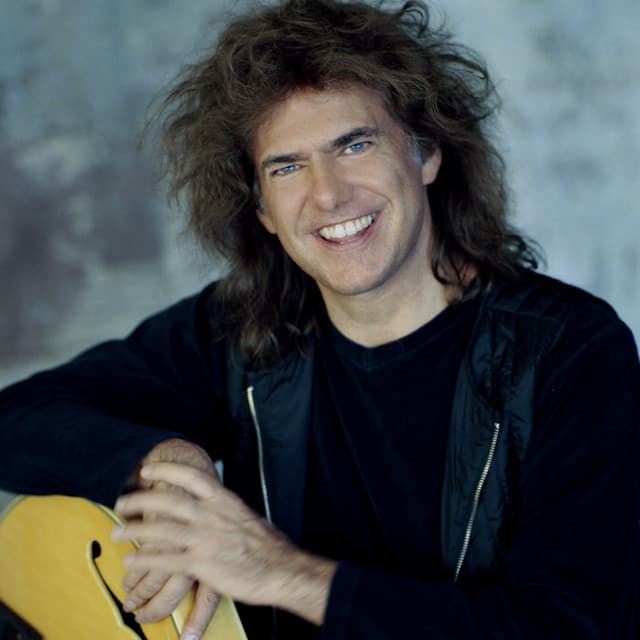Pat Metheny Trio artist profile image