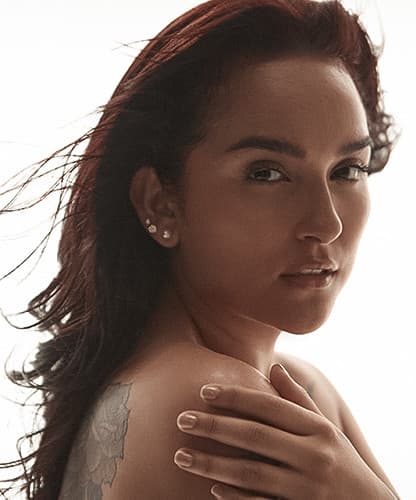 Daniela Darcourt's artist profile image