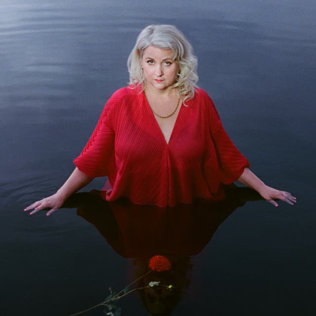Amy Millan's artist profile image