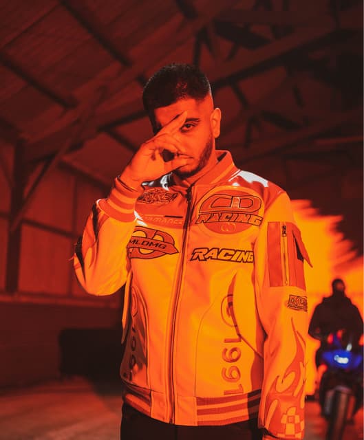 Steel Banglez artist profile image