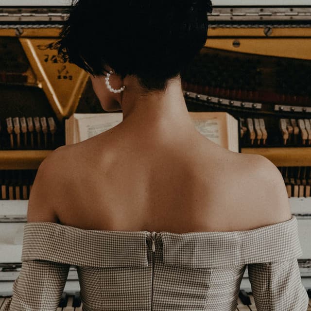 Tahta Menezes artist profile image