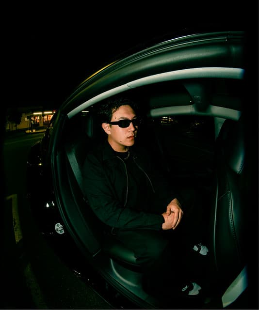 Jonah Wolf artist profile image