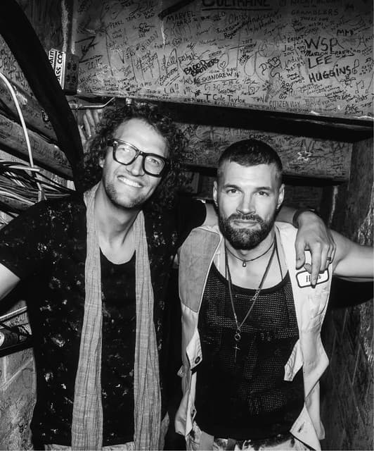 for KING & COUNTRY artist profile image