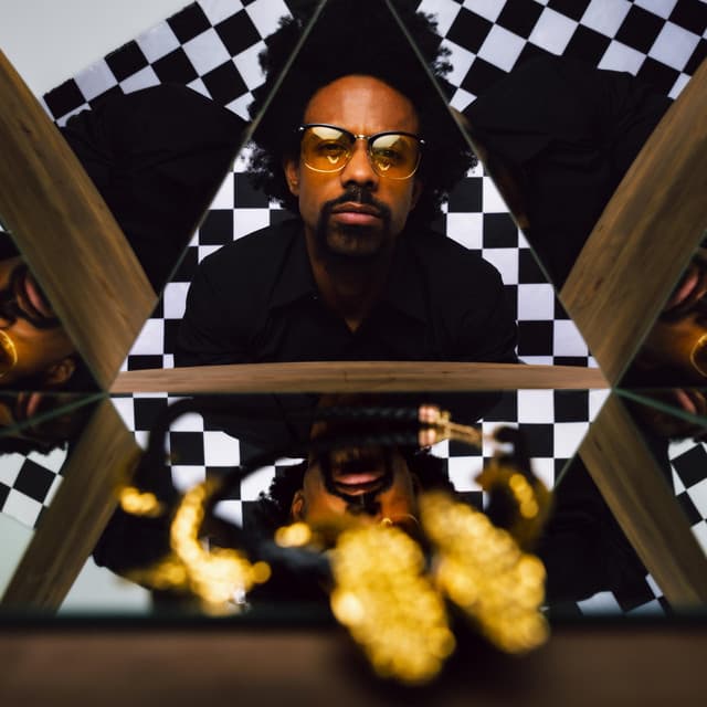 Mono/Poly artist profile image