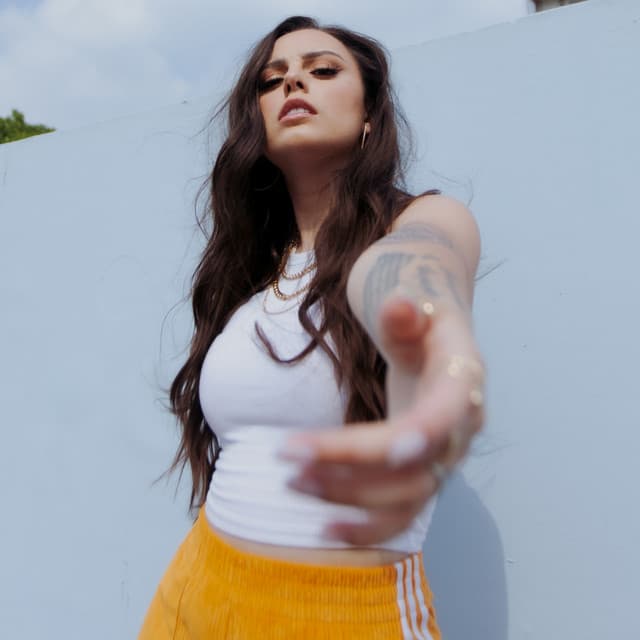 Cher Lloyd artist profile image